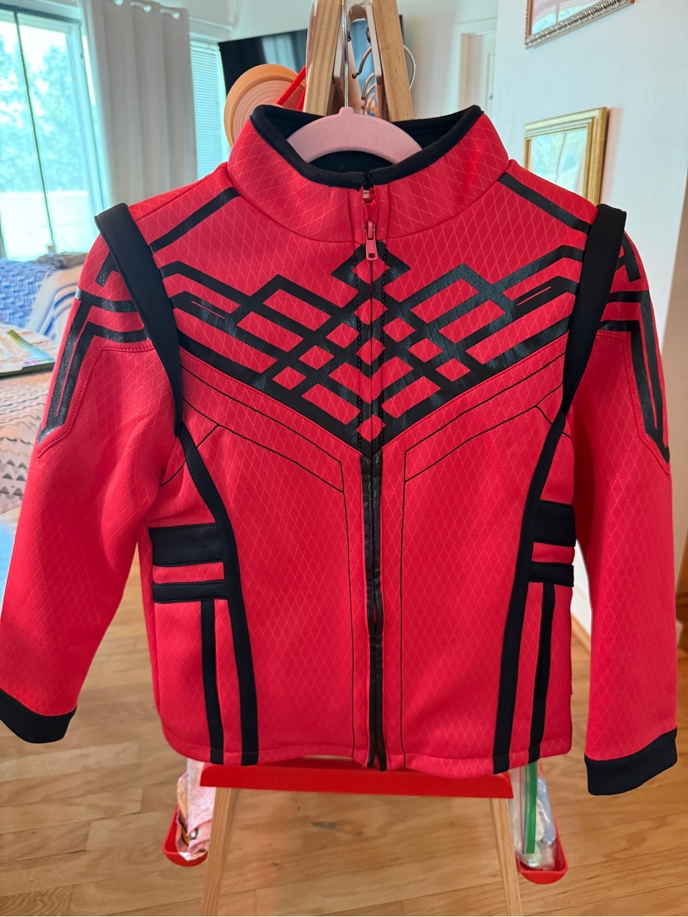 Disney store Shang-Chi and the Legend of Ten Rings Boys 5/6 Red Jacket